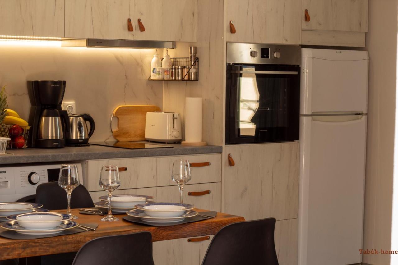 Tabak Home Sea Side Apartment 干尼亞 外观 照片
